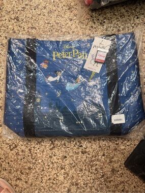 New in package Harveys Disney Peter Pan Poster Tote